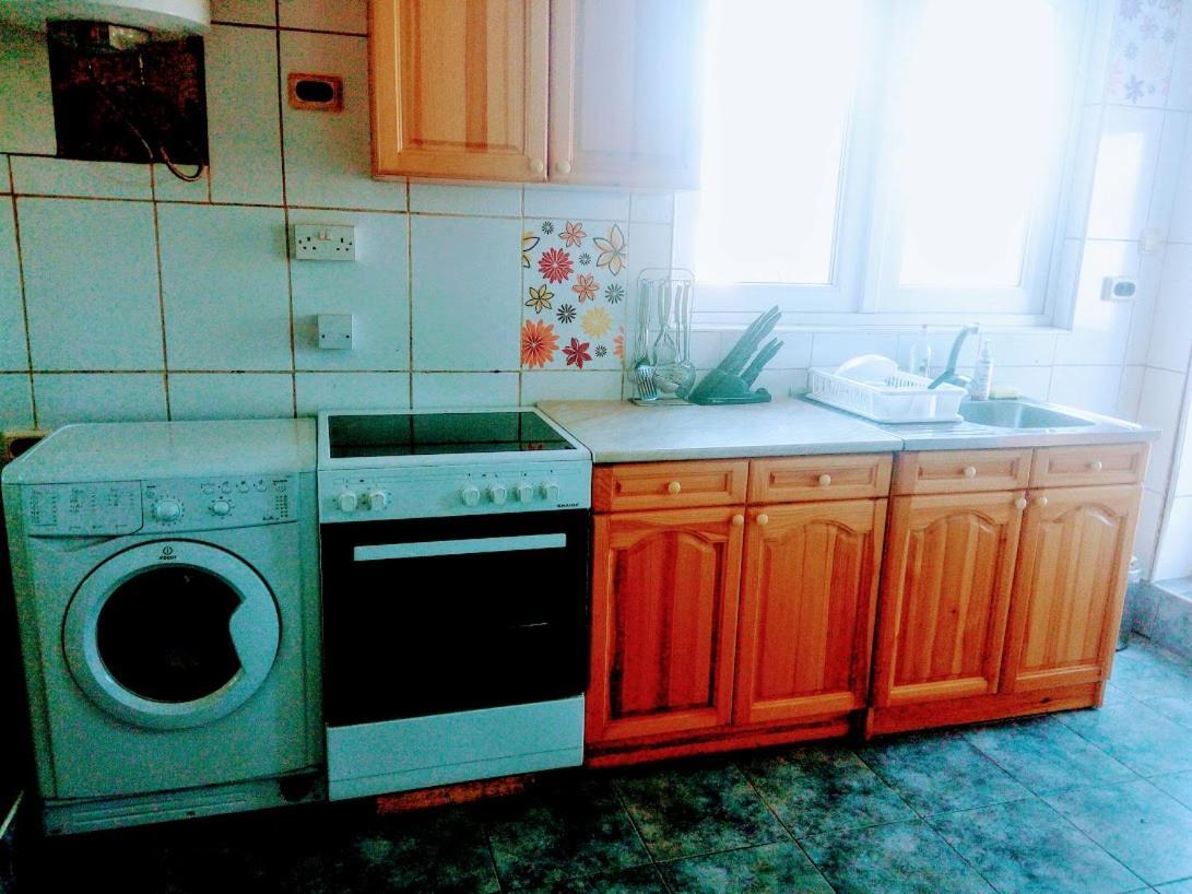 Гостевой Дом У Снежаны Provadiya Exterior photo