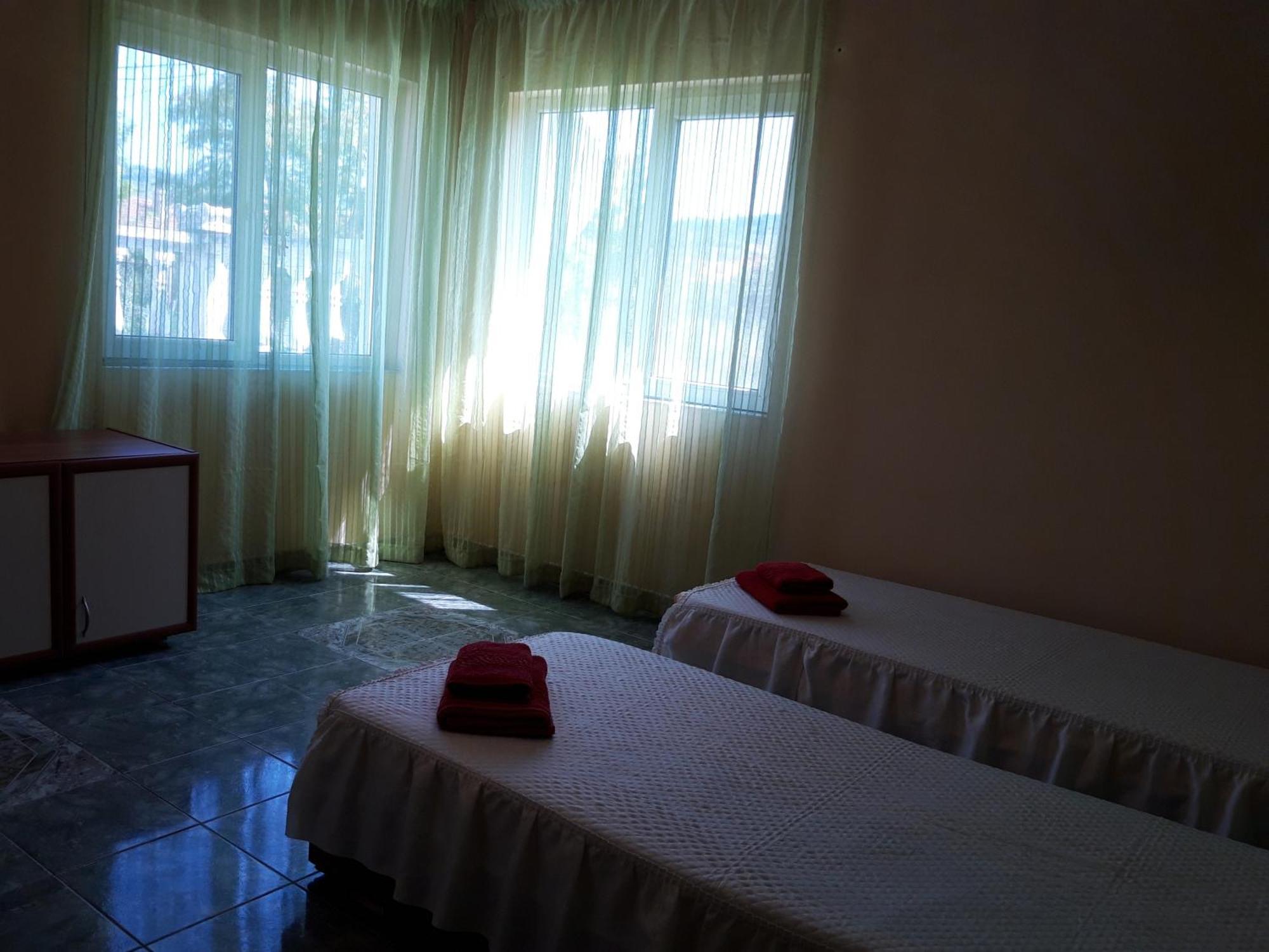 Гостевой Дом У Снежаны Provadiya Room photo